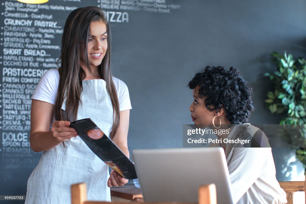 Helpfull Waitress.