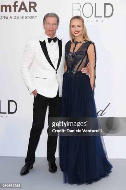 Peter Bakker and Natasha Poly arrive at the amfAR Gala Cannes 2018 at Hotel du Cap-Eden-Roc on May 17, 2018 in Cap d'Antibes, France.
