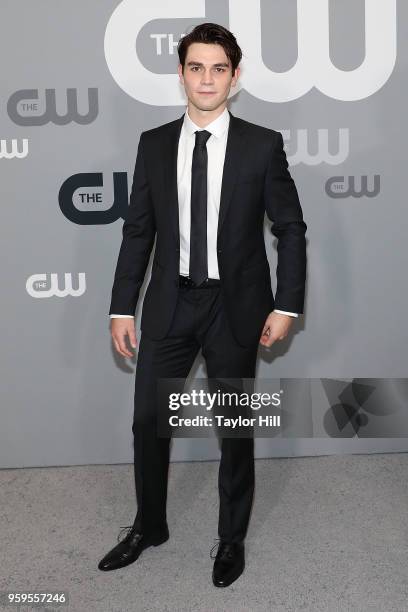 Apa attends the 2018 CW Network Upfront at The London Hotel on May 17, 2018 in New York City.