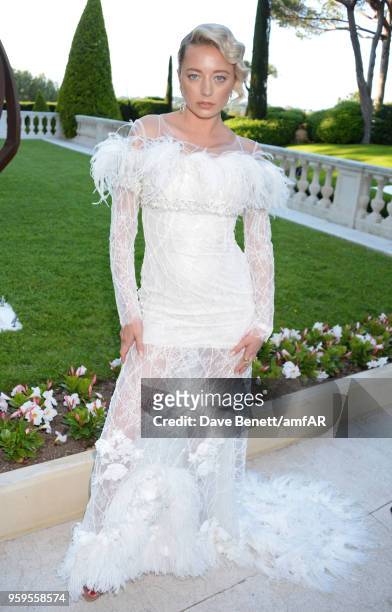 Caroline Vreeland arrives at the amfAR Gala Cannes 2018 at Hotel du Cap-Eden-Roc on May 17, 2018 in Cap d'Antibes, France.
