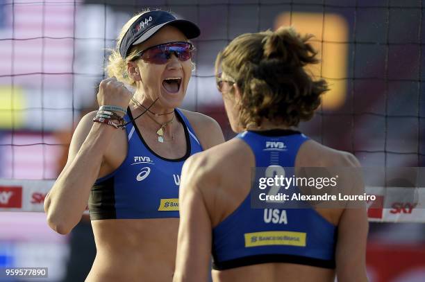 Kerri Walsh Jennings of United States in action during the main draw match against Brittany Hochevar and Kelly Claes of United States at Meia Praia...