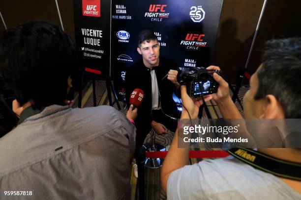 Men's welterweight contender Vicente Luque of the United States speaks to the media during Ultimate Media Day on May 17, 2018 in Santiago, Chile.