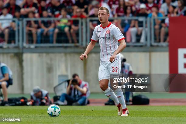 Robin Bormuth of Duesseldorf controls the ball during the Second Bundesliga match between 1. FC Nuernberg and Fortuna Duesseldorf at...