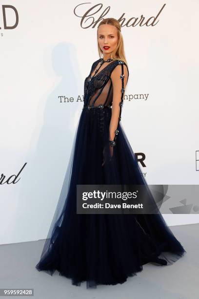 Natasha Poly arrives at the amfAR Gala Cannes 2018 at Hotel du Cap-Eden-Roc on May 17, 2018 in Cap d'Antibes, France.