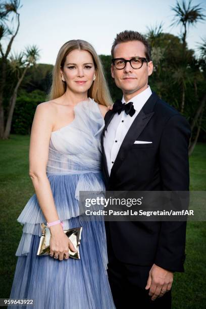 Jacinda Barrett and Gabriel Macht pose for portraits at the amfAR Gala Cannes 2018 cocktail at Hotel du Cap-Eden-Roc on May 17, 2018 in Cap...
