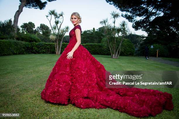 Hofit Golan poses for portraits at the amfAR Gala Cannes 2018 cocktail at Hotel du Cap-Eden-Roc on May 17, 2018 in Cap d'Antibes, France.