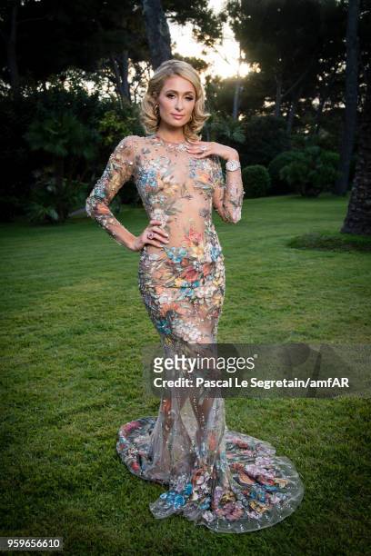 Paris Hilton poses for portraits at the amfAR Gala Cannes 2018 cocktail at Hotel du Cap-Eden-Roc on May 17, 2018 in Cap d'Antibes, France.