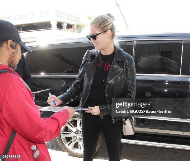 Kate Upton is seen at LAX on May 17, 2018 in Los Angeles, California.