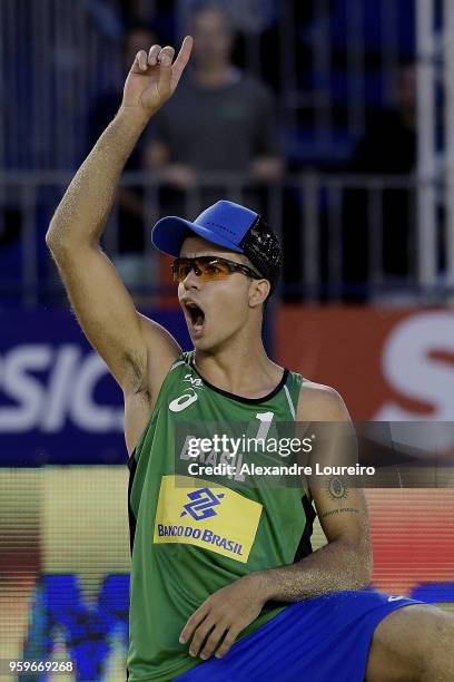 16 Gustavo Lombardo Stock Photos, HighRes Pictures, and Images Getty