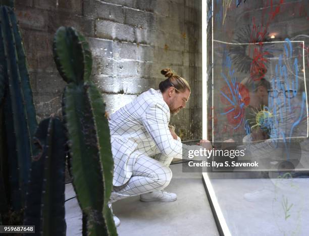 Robin Bevers 12 Robin Bevers Stock Photos, High-Res Pictures, and Images - Getty Images