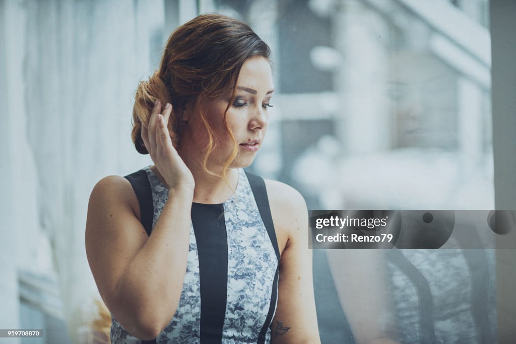 Elegant lady with coffee