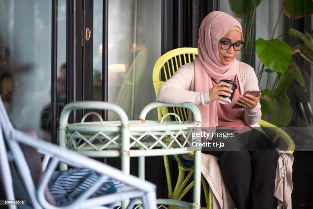 Beautiful woman on a coffee break