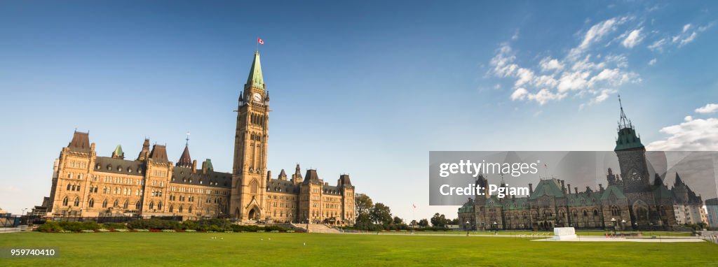 Parlementsgebouw op Parliament Hill in Ottawa