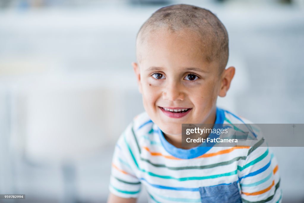 Niño feliz en el Hospital