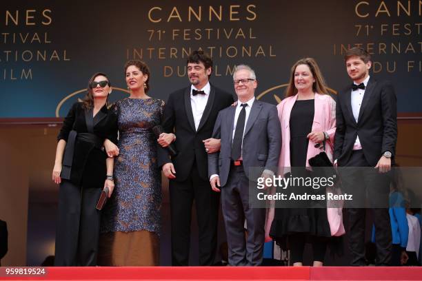 Un Certain Regard jury members Virginie Ledoyen, Annemarie Jacir, Un Certain Regard president Benicio Del Toro with Cannes Film Festival Director...