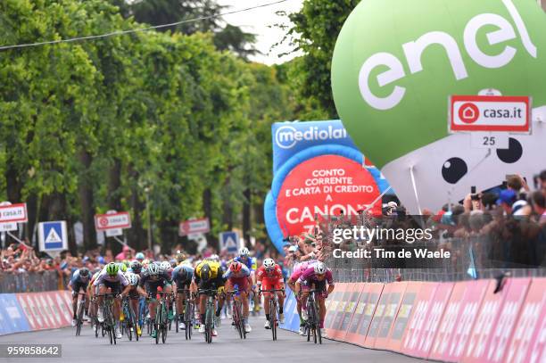 Sprint / Arrival / Elia Viviani of Italy and Team Quick-Step Floors Purple Points Jersey / Sam Bennett of Ireland and Team Bora-Hansgrohe / Danny Van...