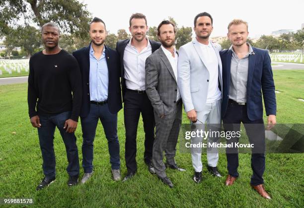 863 Barry Sloane Photos & High Res Pictures - Getty Images