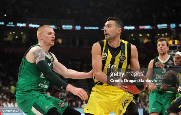 Kostas Sloukas, #16 of Fenerbahce Dogus Istanbul competes with Aaron White, #30 of Zalgiris Kaunas during the 2018 Turkish Airlines EuroLeague F4...