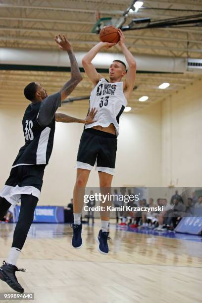 Jarrod Uthoff shoots the ball during the G-League Elite Mini Camp on May 15, 2018 at Quest Multisport in Chicago, Illinois. NOTE TO USER: User...