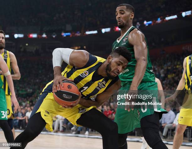 Jason Thompson, #1 of Fenerbahce Dogus Istanbul in action during the 2018 Turkish Airlines EuroLeague F4 Semifinal B game between Fenerbahce Dogus...