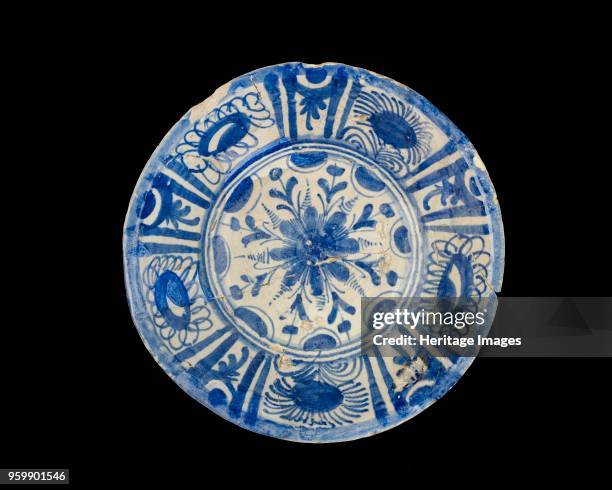 Carinated bowl, 1603-1714. Artist Unknown.