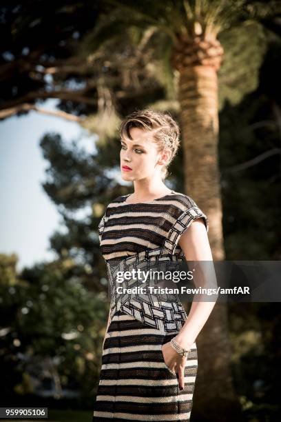 Kristen Stewart attends the amfAR Gala Cannes 2018 dinner at Hotel du Cap-Eden-Roc on May 17, 2018 in Cap d'Antibes, France.