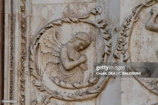 Angel, detail from Scenes from the life of Christ, Stories from the New Testament, bas-reliefs by Lorenzo Maitani , third pillar, facade of Orvieto...