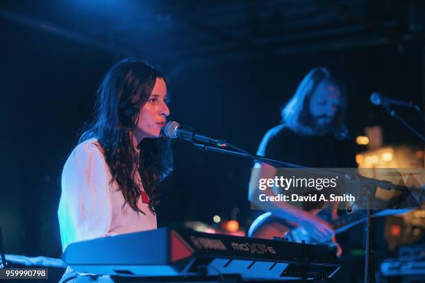 Sasha Spielberg, AKA Buzzy Lee, performs at Saturn Birmingham on May 18, 2018 in Birmingham, Alabama.