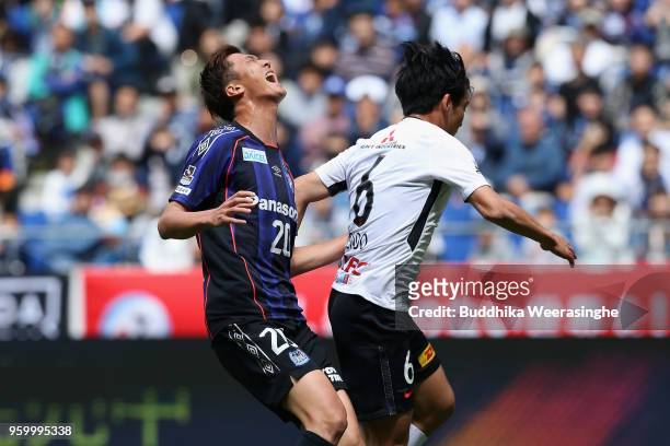 Shun Nagasawa of Gamba Osaka reacts during the J.League J1 match between Gamba Osaka and Urawa Red Diamonds at Panasonic Stadium Suita on May 19,...