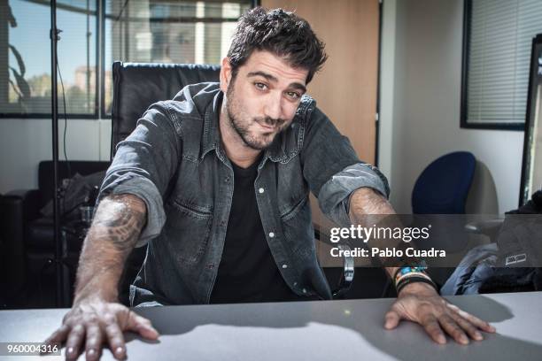 Spanish singer Antonio Orozco poses for a portrait session on November 28, 2013 in Madrid, Spain.