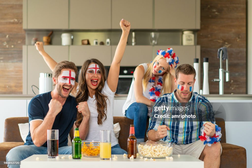 Soccer fans at home, goal for england