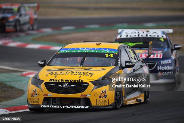 Freightliner Racing 2,030 Freightliner Stock Photos, High-Res Pictures, and Images - Getty ...
