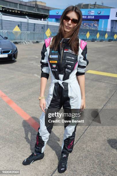 Emily Ratajkowski attends ABB FIA Formula E BMW i Berlin E-Prix 2018 on May 19, 2018 in Berlin, Germany.