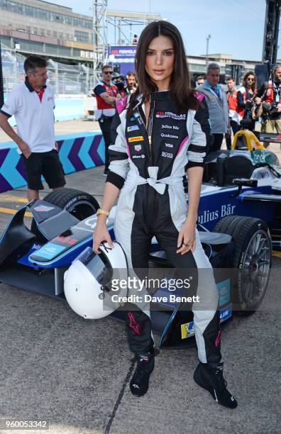 Emily Ratajkowski attends ABB FIA Formula E BMW i Berlin E-Prix 2018 on May 19, 2018 in Berlin, Germany.