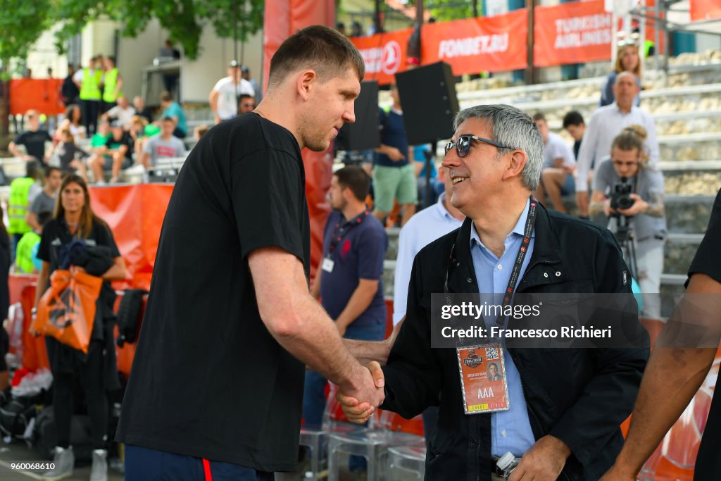 One Team Session with Special Olympics - 2018 Turkish Airlines EuroLeague F4