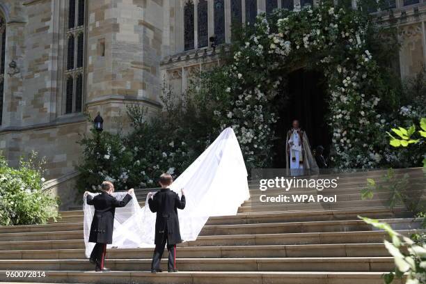 Meghan Markle arrives at St George's Chapel at Windsor Castle for her wedding to Prince Harry on May 19, 2018 in Windsor, England.