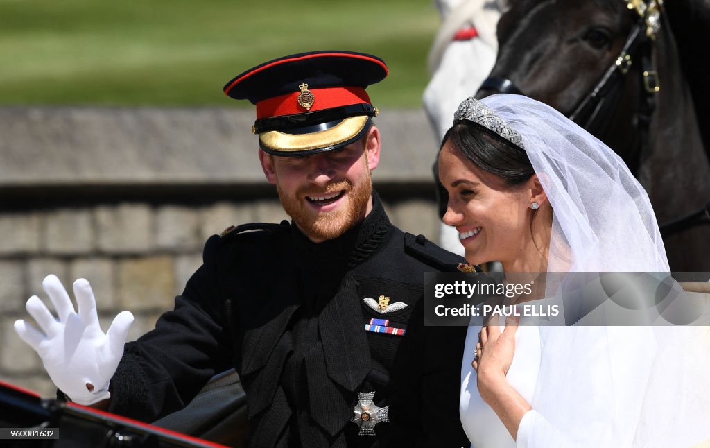 TOPSHOT-BRITAIN-US-ROYALS-WEDDING-PROCESSION