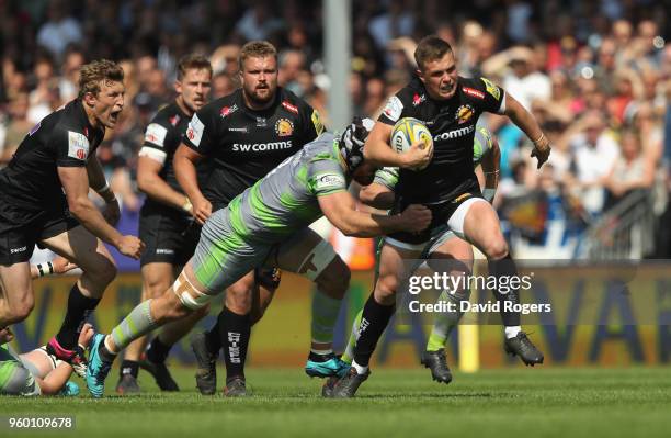 Joe Simmonds of Exeter breaks with the ball during the Aviva Premiership Semi Final between Exeter Chiefs and Newcastle Falcons at Sandy Park on May...