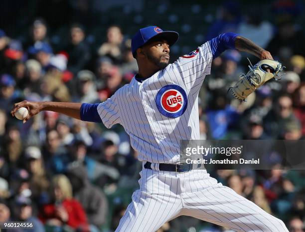 Carl Edwards Jr. #6 of the Chicago Cubs pitches against the St. Louis Cardinals at Wrigley Field on April 19, 2018 in Chicago, Illinois. The Cubs...