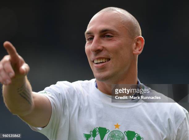 Scott Brown of Celtic celebrates as Celtic beat Motherwell 2-0 during the Scottish Cup Final between Celtic and Motherwell at Hampden Park on May 19,...