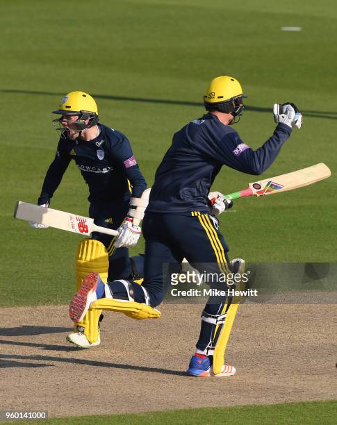 Mason Crane and Reece Topley celebrate as they complete the winning run during the Royal London One-Day Cup match between Sussex and Hampshire at The...