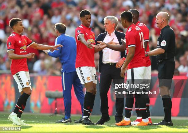 Marcus Rashford of Manchester United and Jesse Lingard of Manchester United are substituted off, as Anthony Martial of Manchester United and Romelu...