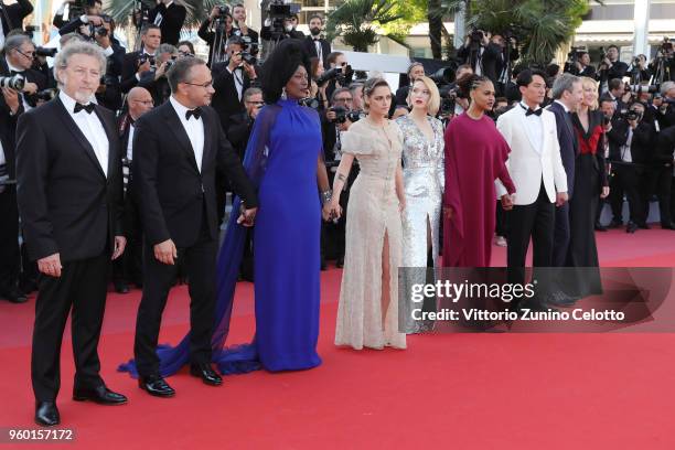 Jury members Robert Guediguian, Andrey Zvyagintsev, Khadja Nin, Kristen Stewart, Lea Seydoux, Ava DuVernay, Chang Chen, Denis Villeneuve and Jury...