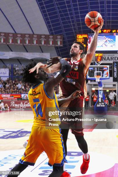 Mitchell Watt of Umana competes with Henry Sims of Vanoli during the LBA LegaBasket match Game 1 of play off's quarter finals between Reyer Umana...