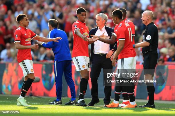 Jose Mourinho manager of Manchester United replaces Jesse Lingard and Marcus Rashford with Anthony Martial and Romelu Lukaku during The Emirates FA...