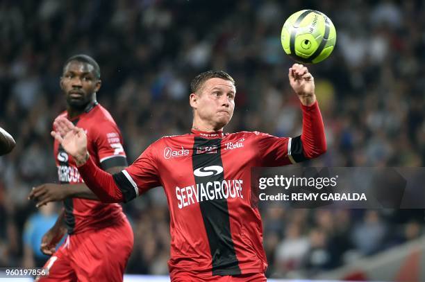 Guinpamp's defender Franck Tabanou run with the ball during the French L1 match between Toulouse and Guingamp on may 19 at the Municipal Stadium in...