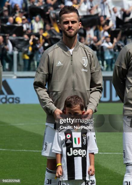 Miralem Pjanic during serie A match between Juventus v Verona, in Turin, on May 19, 2018 .