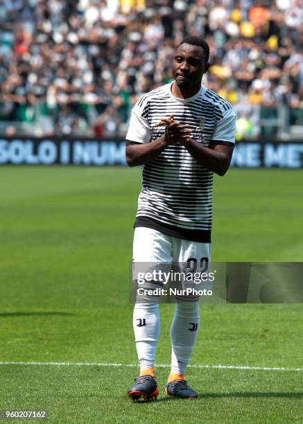 Kwadwo Asamoah during serie A match between Juventus v Verona, in Turin, on May 19, 2018 .