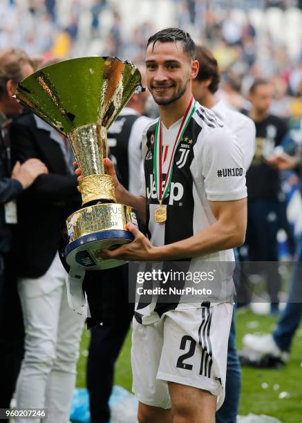 Mattia De Sciglio during serie A match between Juventus v Verona, in Turin, on May 19, 2018 .