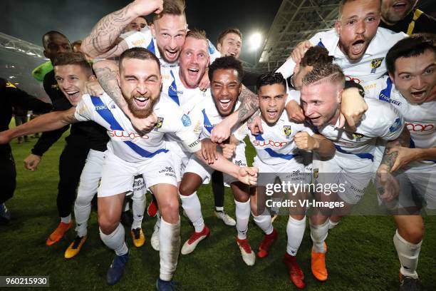 Bryan Linssen of Vitesse, Guram Kashia of Vitesse, Tim Matavz of Vitesse, Maikel van der Werff of Vitesse, Mukhtar Ali of Vitesse, Navarone Foor of...